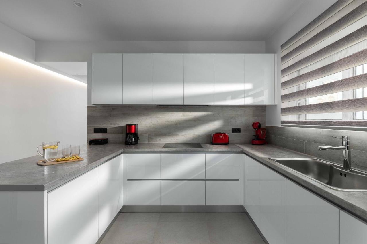 Kallia Sea Breeze - 3 Bedroom Apartment Rhodes City المظهر الخارجي الصورة